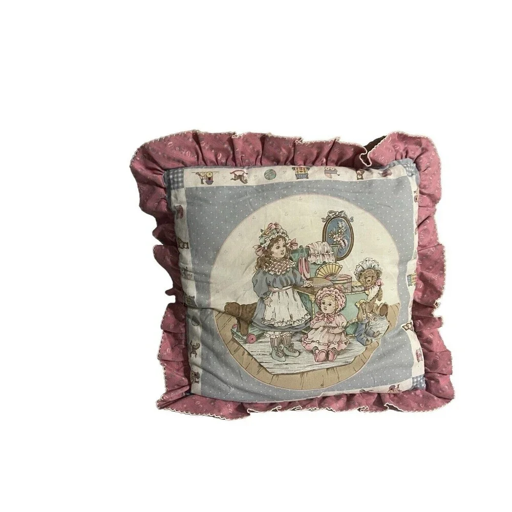 Vintage Handmade Quilted Girls Bear Pink Accent Pillow 80’s 15x15 RARE